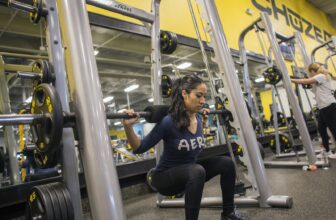 Barbell Split Squat: Proper Form & Benefits